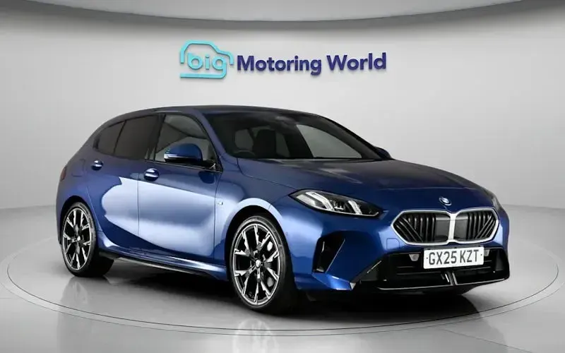 Used BMW 120 M Sport 170 HP (125 kW) 2025 Blue Hatchback
