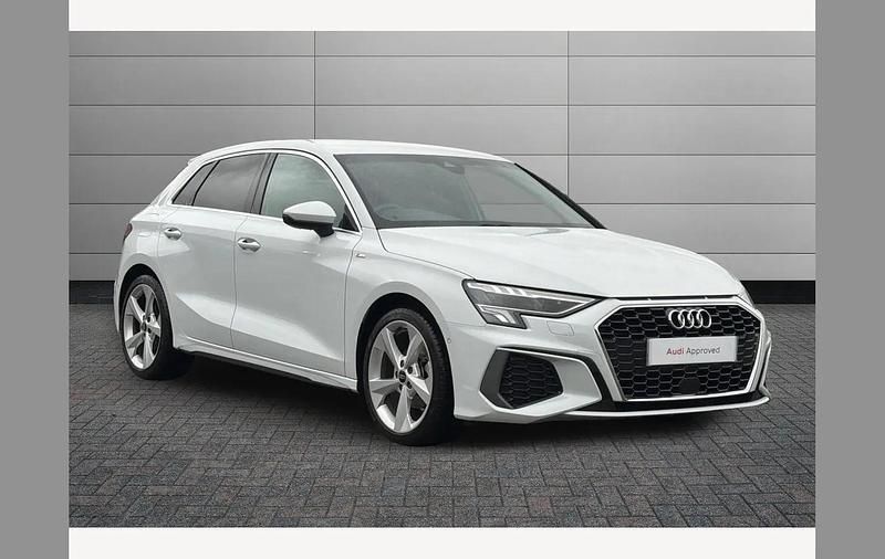 Used Audi A3 S-Line 110 HP (80 kW) 2024 Glacier white Hatchback