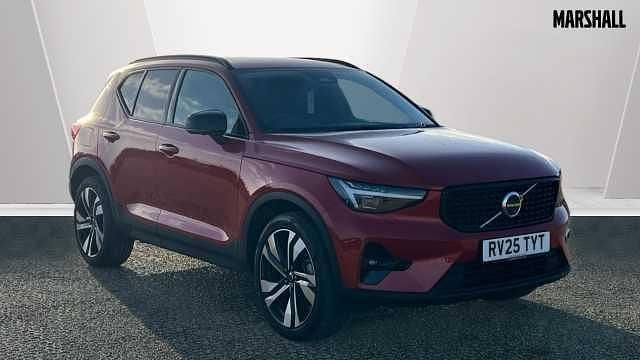 Used Volvo XC40 Ultra 161 HP (118 kW) 2025 Red SUV