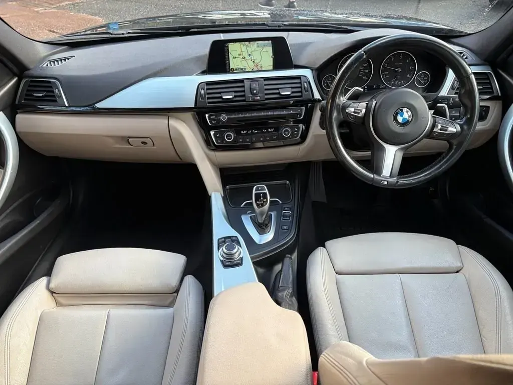 Begagnad BMW 335 M Sport 313 HK (230 kW) 2016 Svart Sedan