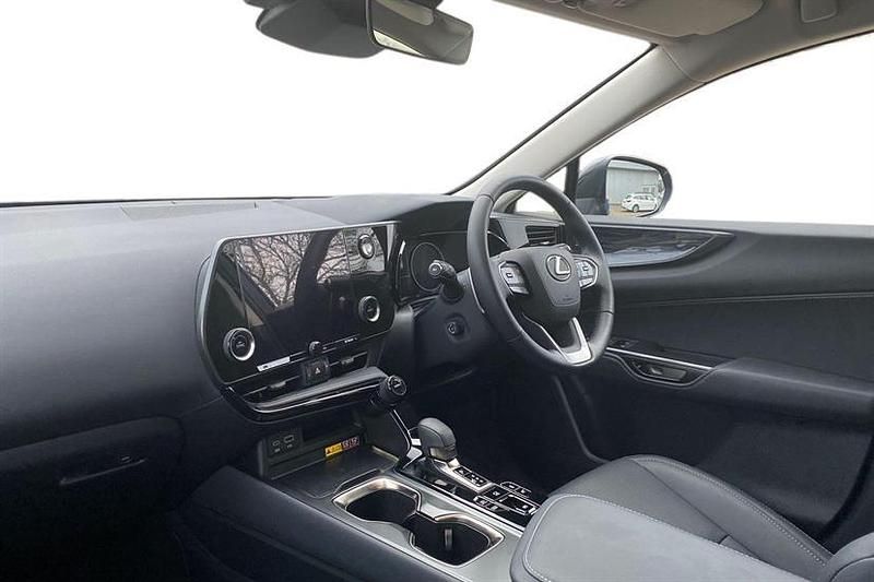 Used Lexus NX450h+ 309 HP (227 kW) 2025 Black SUV