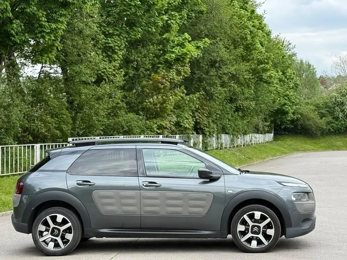 Used Citroën C4 Cactus Flair 2014 Grey Hatchback