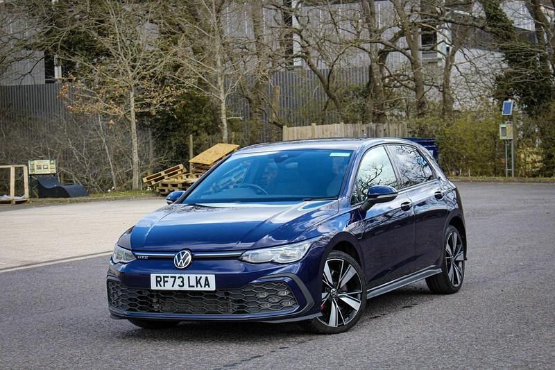 Used VW Golf VIII GTE 2023 Blue Hatchback