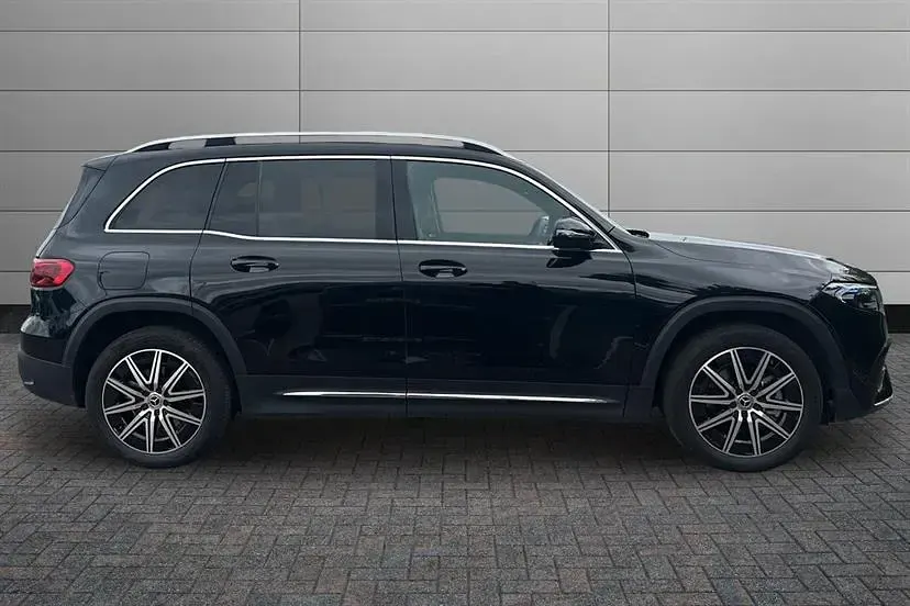 Used Mercedes EQB250+ Executive 139 kW (190 HP) 2025 Black SUV