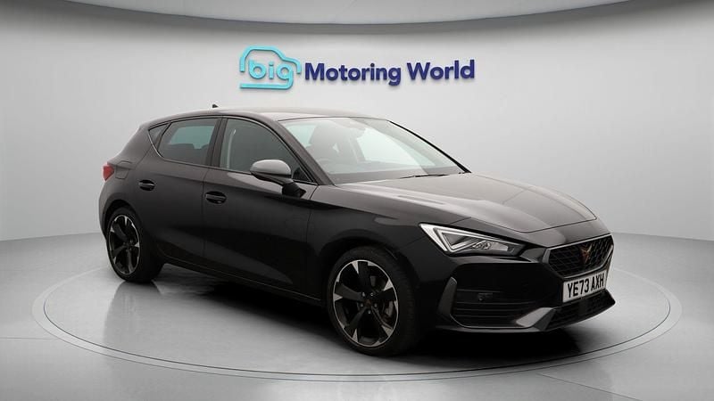 Used 2023 Cupra Leon | £19,900 (Fair price) - Image 1/4