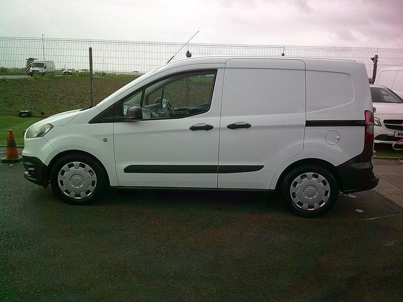 Used Ford Transit 2015 White Van