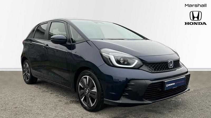 Used Honda Jazz Advance 122 HP (89 kW) 2025 Premium paint  midnight blue beam Hatchback