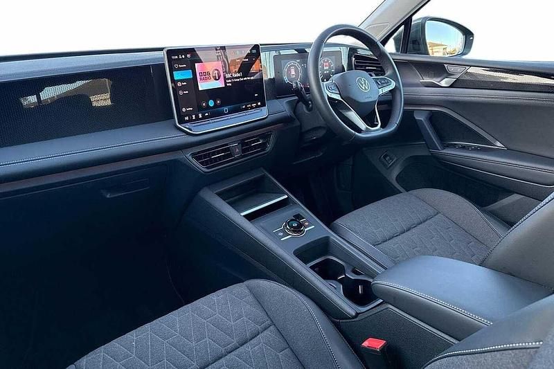 Used VW Tiguan Match 150 HP (110 kW) 2025 Green SUV