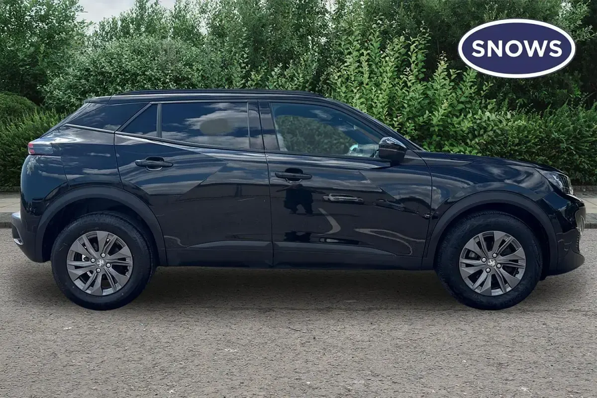 Used Peugeot 2008 Active+ 101 HP (74 kW) 2023 Nera black SUV