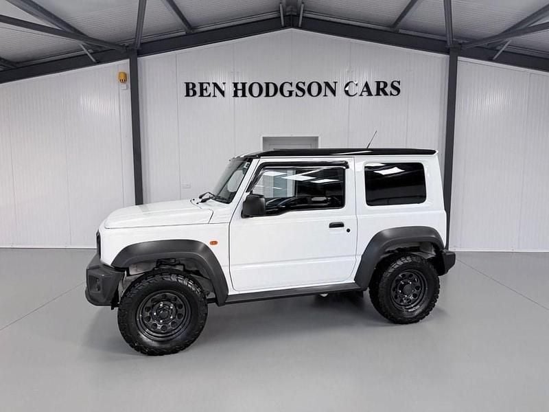 Used Suzuki Jimny 101 HP (74 kW) 2023 White SUV