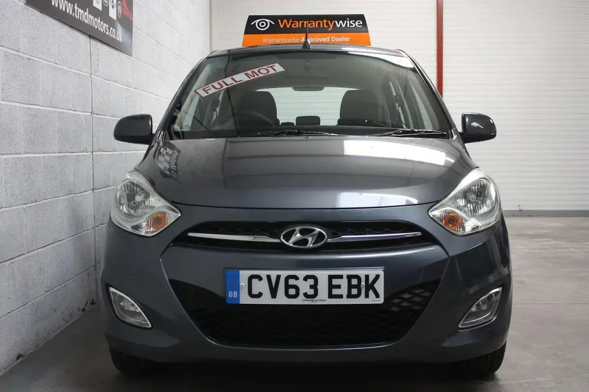Used Hyundai i10 Active 83 HP (61 kW) 2013 Blue Hatchback