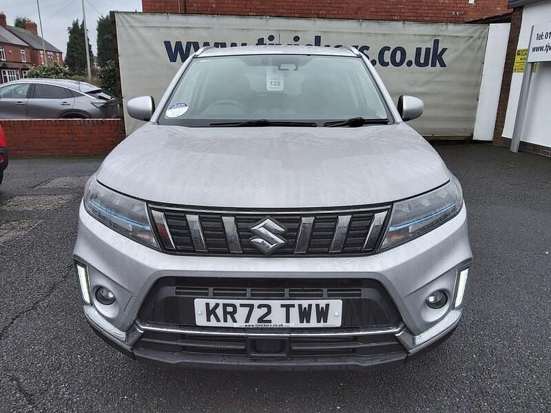 Used Suzuki Vitara SZ-T 129 HP (94 kW) 2022 Silky silver SUV