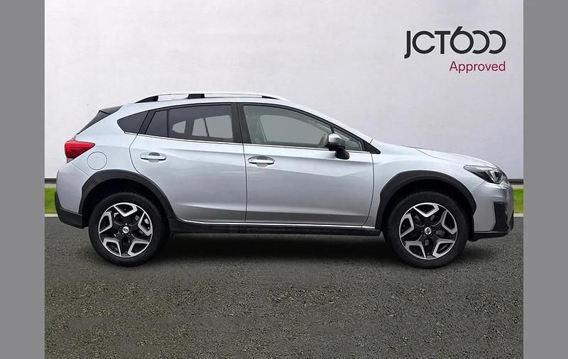 Used Subaru XV Premium 154 HP (113 kW) 2019 Silver SUV