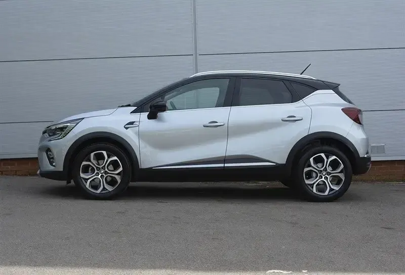 Used Renault Captur Version S 90 HP (66 kW) 2021 Grey SUV