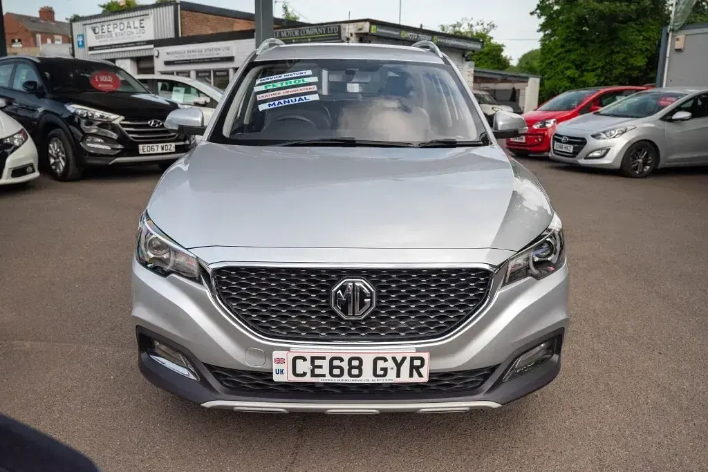 Used MG ZS Exclusive 106 HP (77 kW) 2018 Silver SUV
