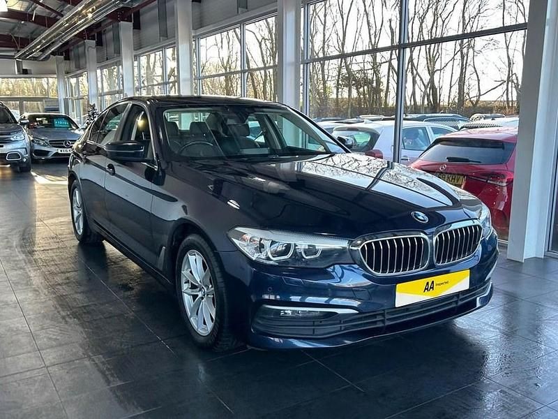 Used BMW 520 Comfort Edition 184 HP (135 kW) 2019 Blue Sedan