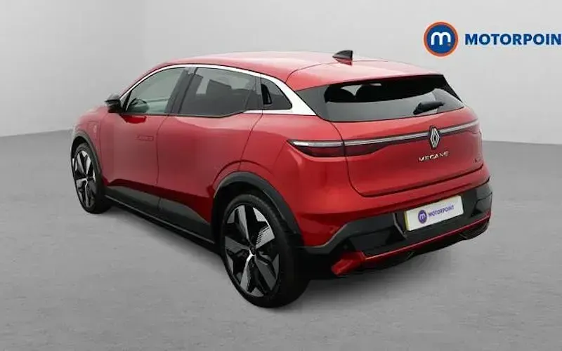 Used Renault Megane E-Tech Komfort 160 kW (218 HP) 2025 Red Hatchback