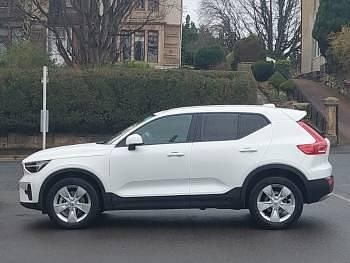 New Volvo XC40 Core 163 HP (119 kW) 2025 White SUV