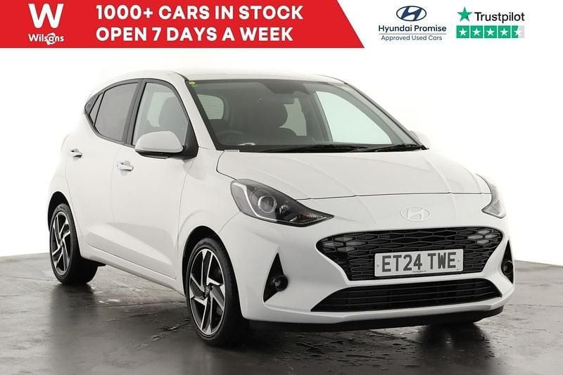 White Used 2024 Hyundai i10 Premium Hatchback | £14,799 (Fair price) - Image 1/3