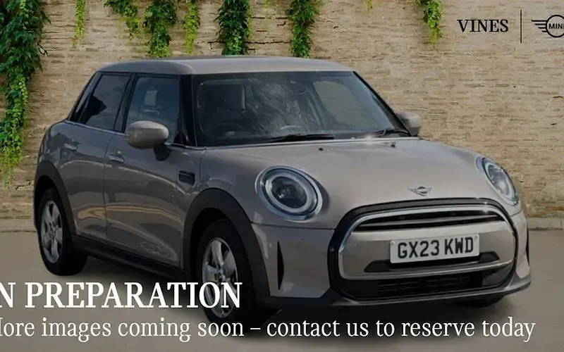 Used Mini Cooper Classic 136 HP (100 kW) 2022 Hatchback
