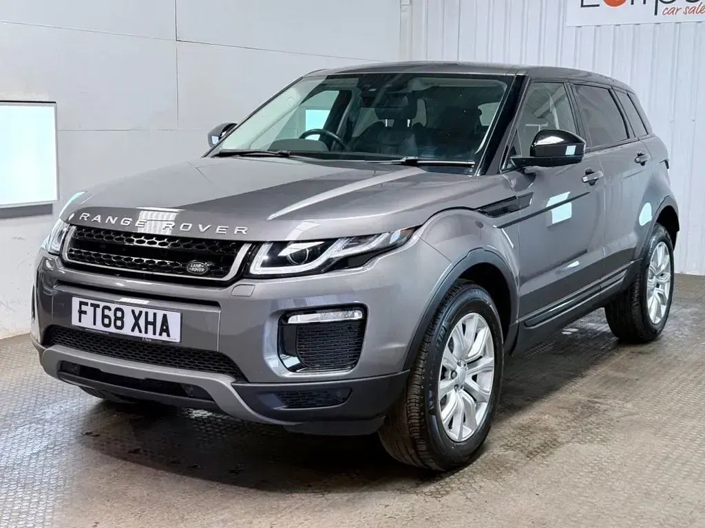 Used Land Rover Range Rover evoque SE 2019 Grey SUV