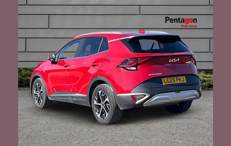 Used Kia Sportage 157 HP (115 kW) 2025 Red SUV