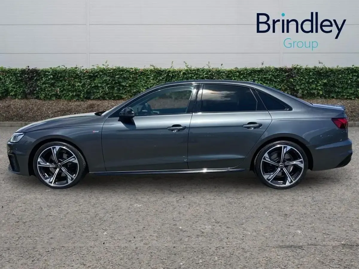 Used Audi A4 Black Edition 161 HP (118 kW) 2023 Grey Sedan