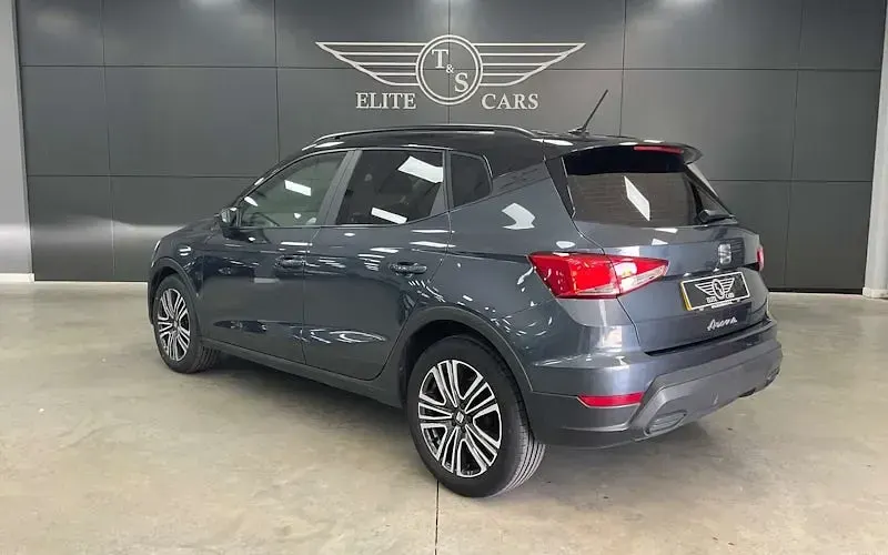 Used Seat Arona SE 95 HP (69 kW) 2025 SUV