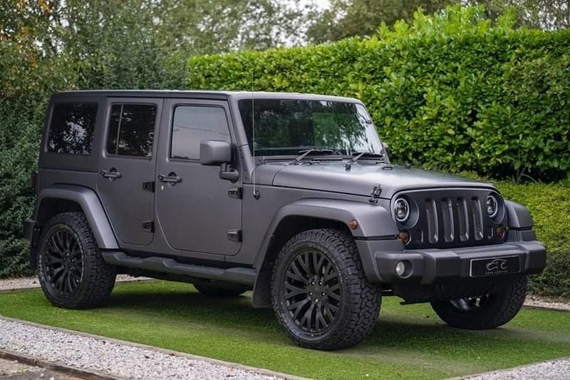 Green Used 2013 Jeep Wrangler Sahara SUV | £21,995 (Fair price) - Image 1/1