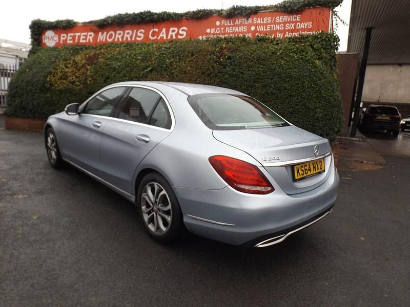 Usado Mercedes C200 184 HP (135 kW) 2015 Prateado Sedan