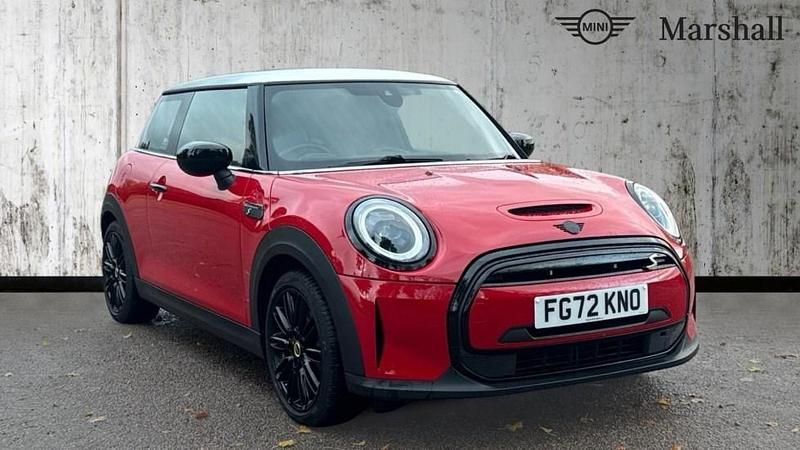Chili red Used 2022 Mini Cooper S Level 2 Hatchback | £15,429 (Fair price) - Image 1/4