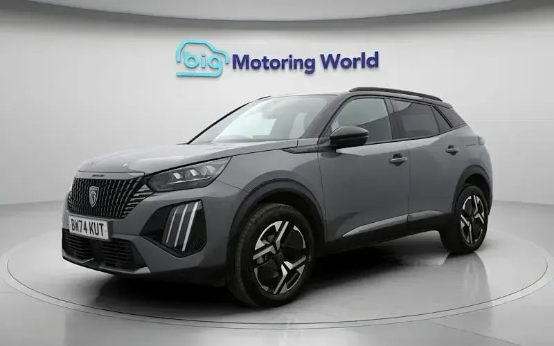 Used Peugeot 2008 GT 131 HP (96 kW) 2024 Grey SUV