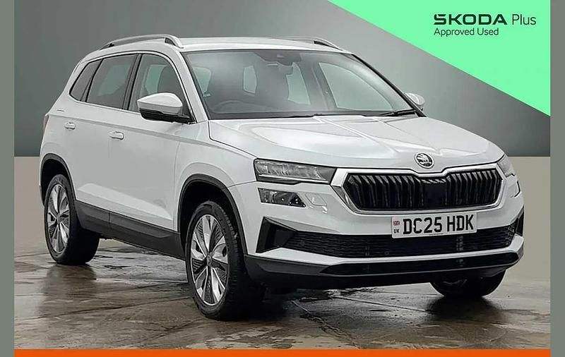 Used Skoda Karoq SE L 147 HP (108 kW) 2025 Moon white metallic SUV