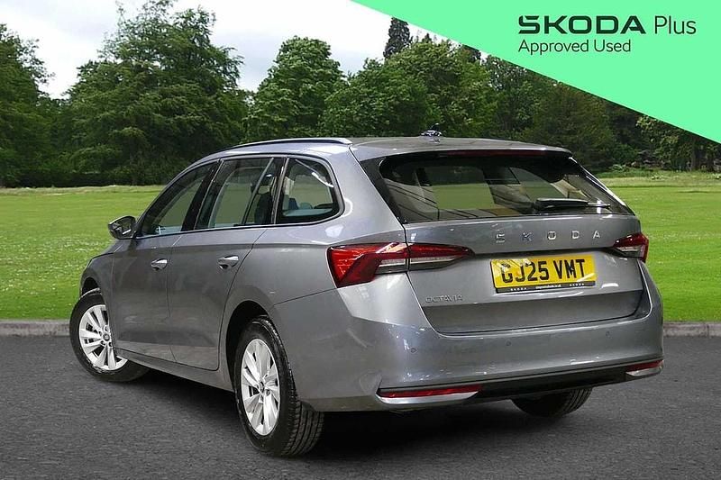 Used Skoda Octavia SE Technology 85 HP (62 kW) 2025 Graphite grey metallic Estate