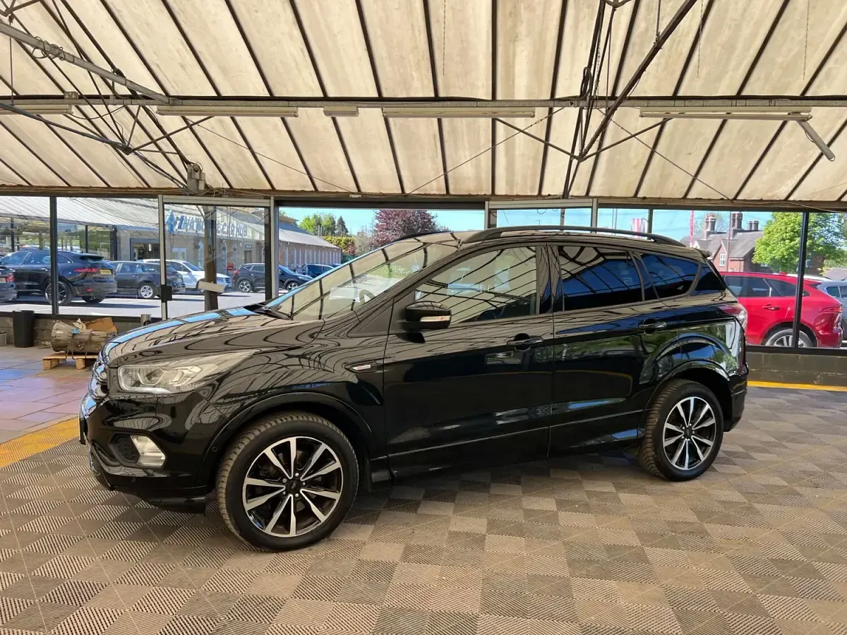 Used Ford Kuga ST-Line 150 HP (110 kW) 2019 Black SUV