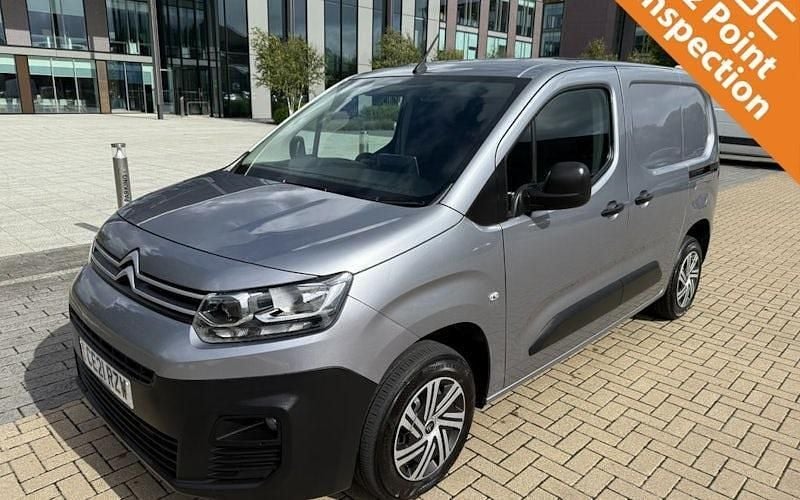 Used 2021 Citroën Berlingo MPV | £8,990 (Good price) - Image 1/3