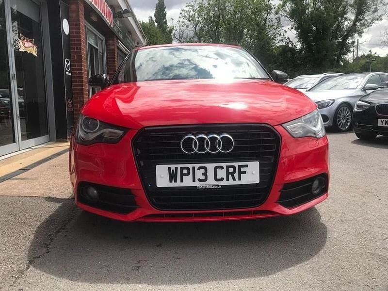 Used Audi A1 Design 122 HP (89 kW) 2013 Red Hatchback