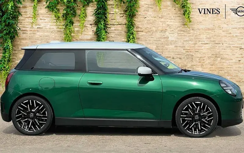 New Mini Cooper Exclusive 135 kW (184 HP) 2026 Hatchback
