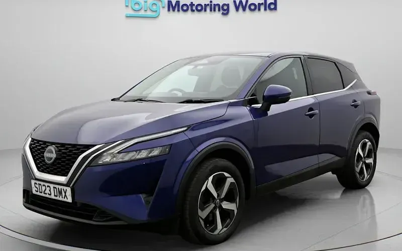 Used Nissan Qashqai N-Connecta 140 HP (102 kW) 2023 Blue SUV