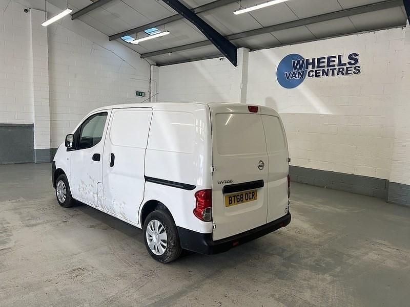 Used Nissan NV200 Acenta 2018 White MPV