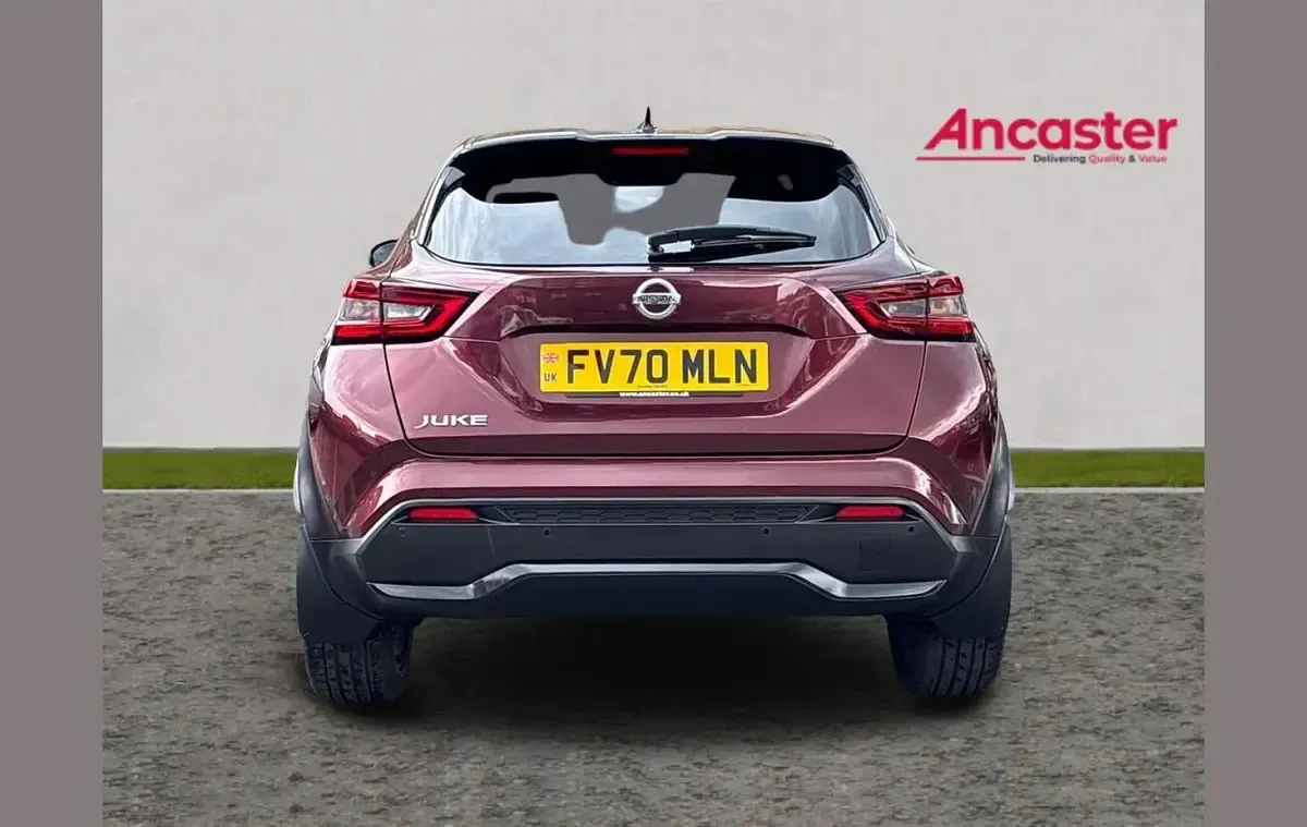 Used Nissan Juke Tekna+ 114 HP (83 kW) 2020 Red SUV