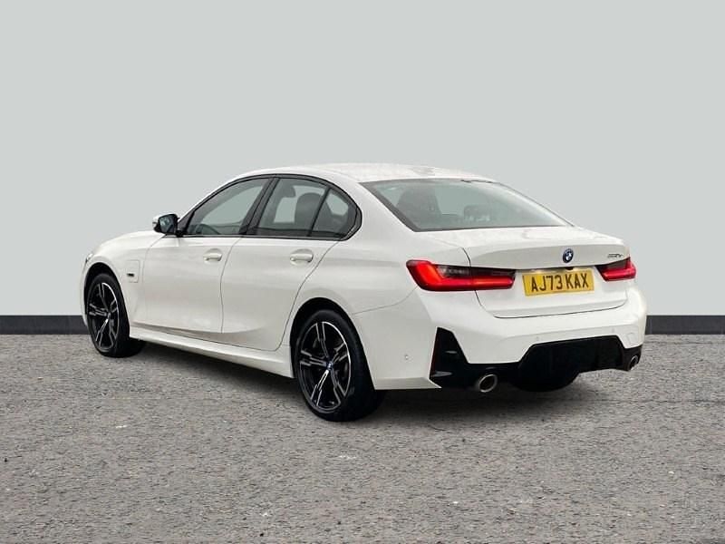 Used BMW 330e M Sport 292 HP (214 kW) 2023 White Sedan
