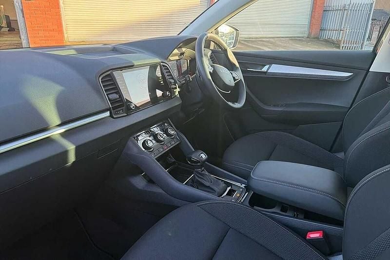 Used Skoda Karoq SE 150 HP (110 kW) 2025 Grey SUV