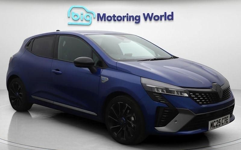 New 2025 Renault Clio V Esprit Alpine Hatchback | £19,900 (Fair price) - Image 1/4