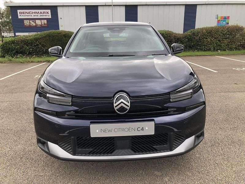 New 2025 Citroën C4 PureTech Hatchback | £21,495 (Good price) - Image 1/4