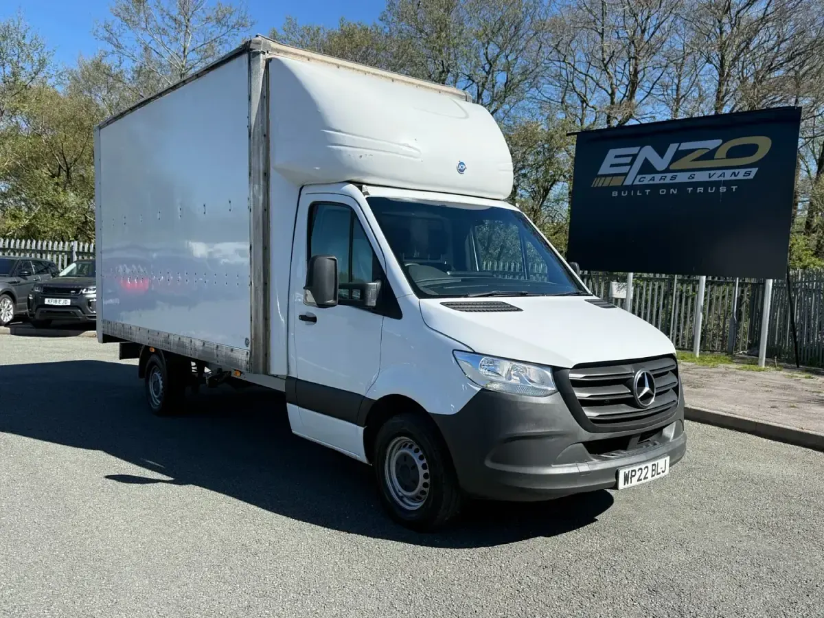 Begagnad Mercedes Sprinter Progressive 2022 Vit Van