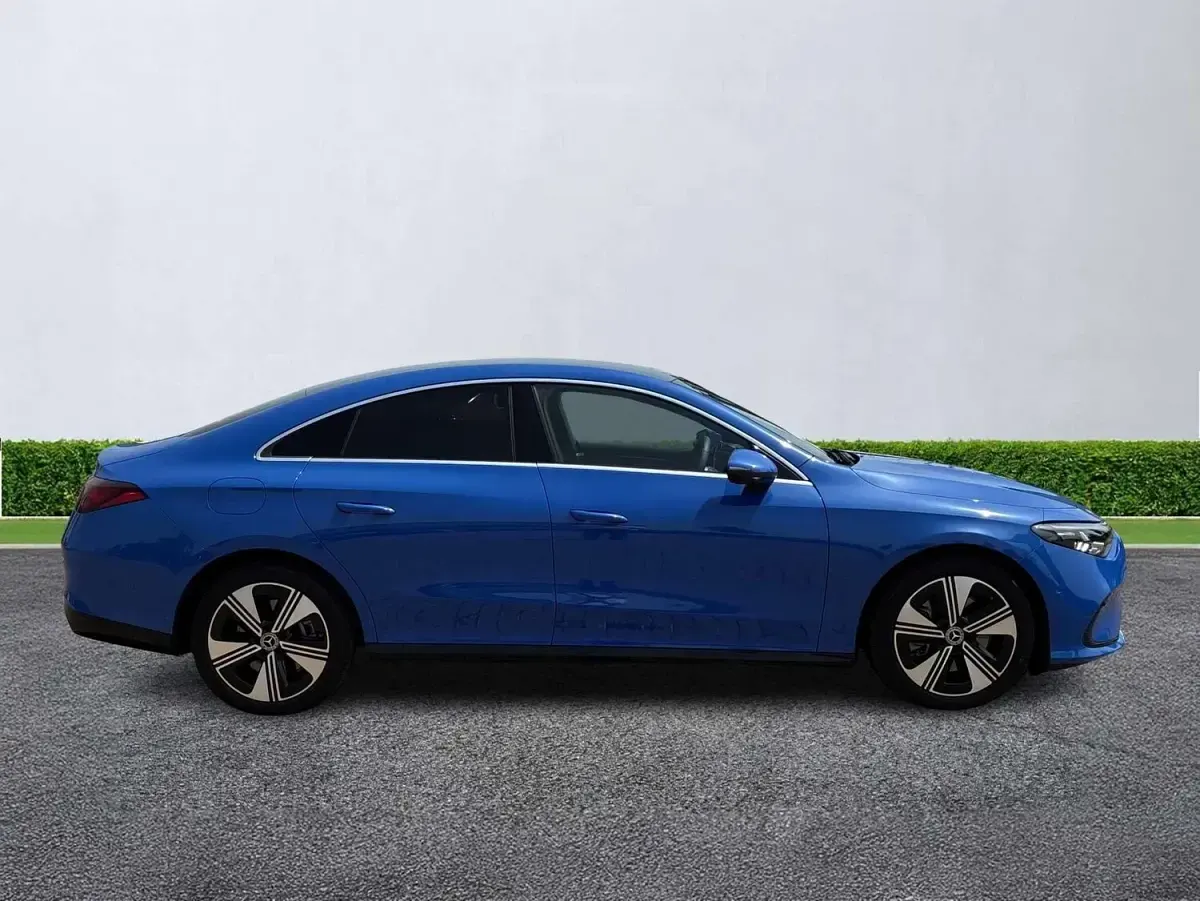 Used Mercedes CLA 250+ 200 kW (272 HP) 2025 Blue Sedan