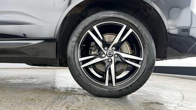 Usado Volvo XC60 R-Design 194 HP (142 kW) 2022 SUV