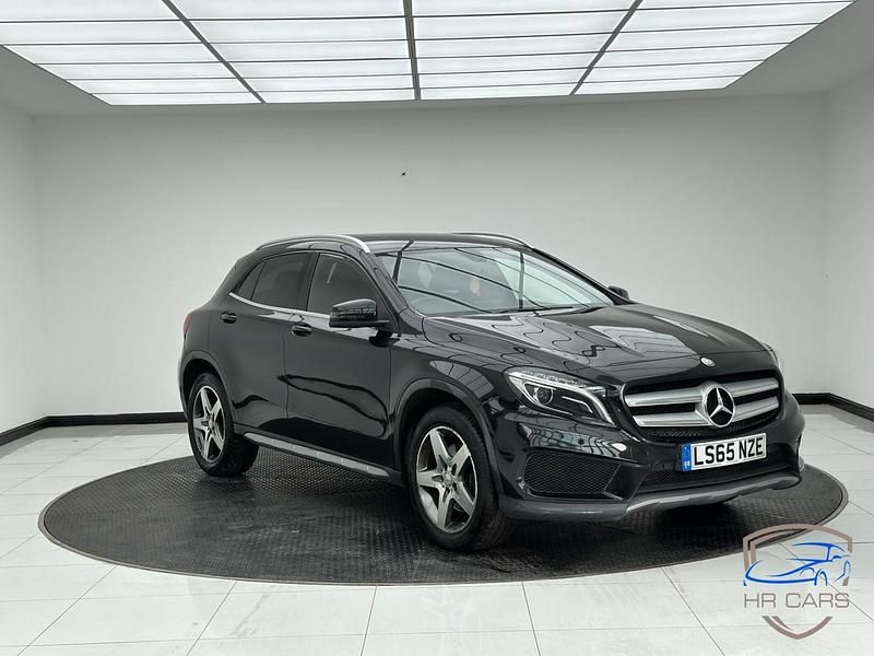 Black Used 2016 Mercedes GLA220 AMG line SUV | £12,495 (Good price) - Image 1/3