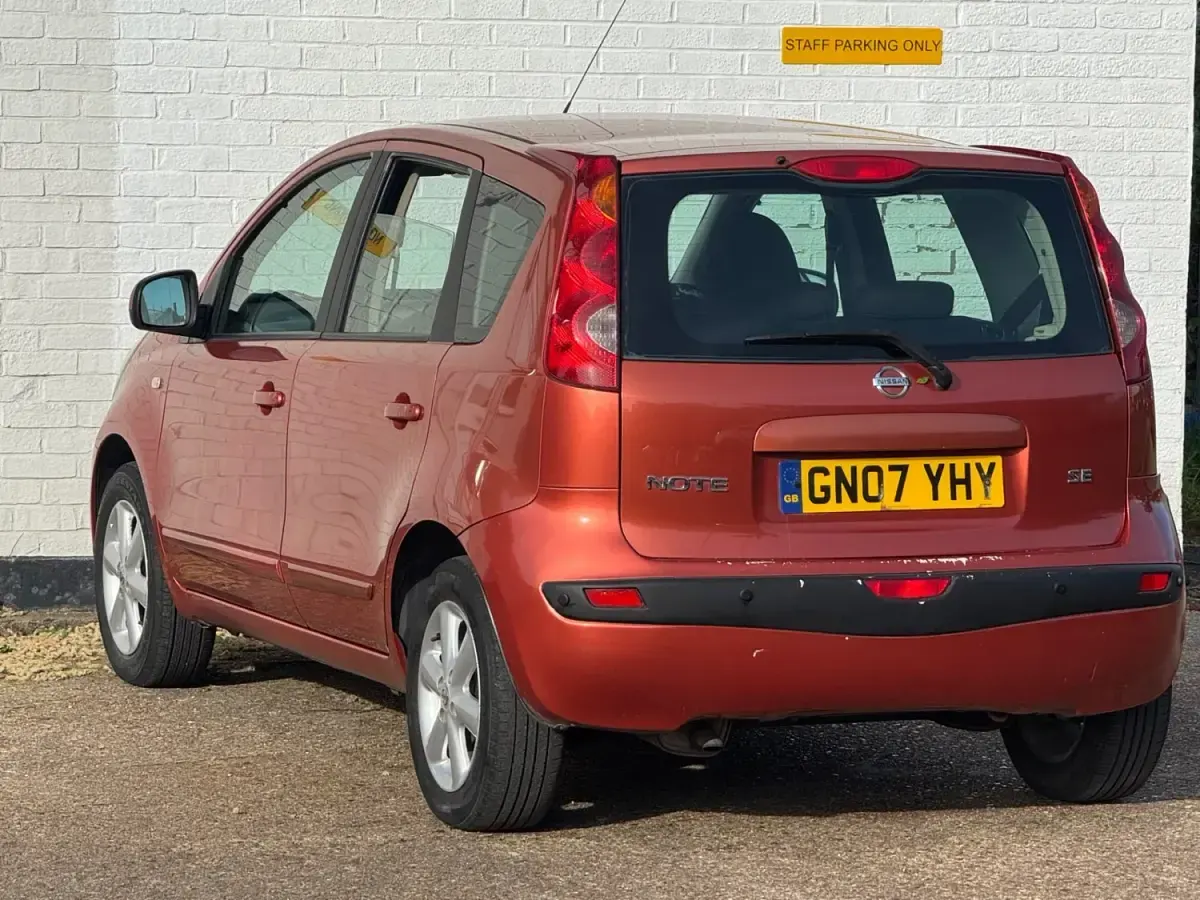 Używany Nissan Note SE 2007 Pomarańczowy Hatchback